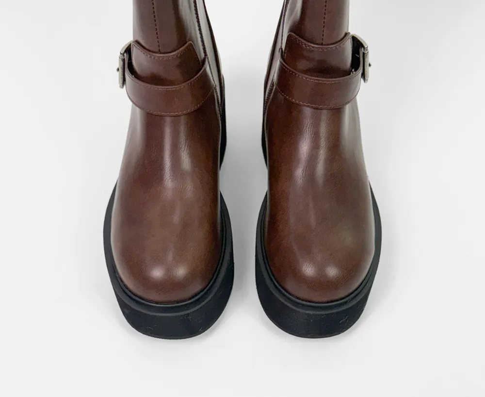 신발 브라운 색상 이미지-S1L19