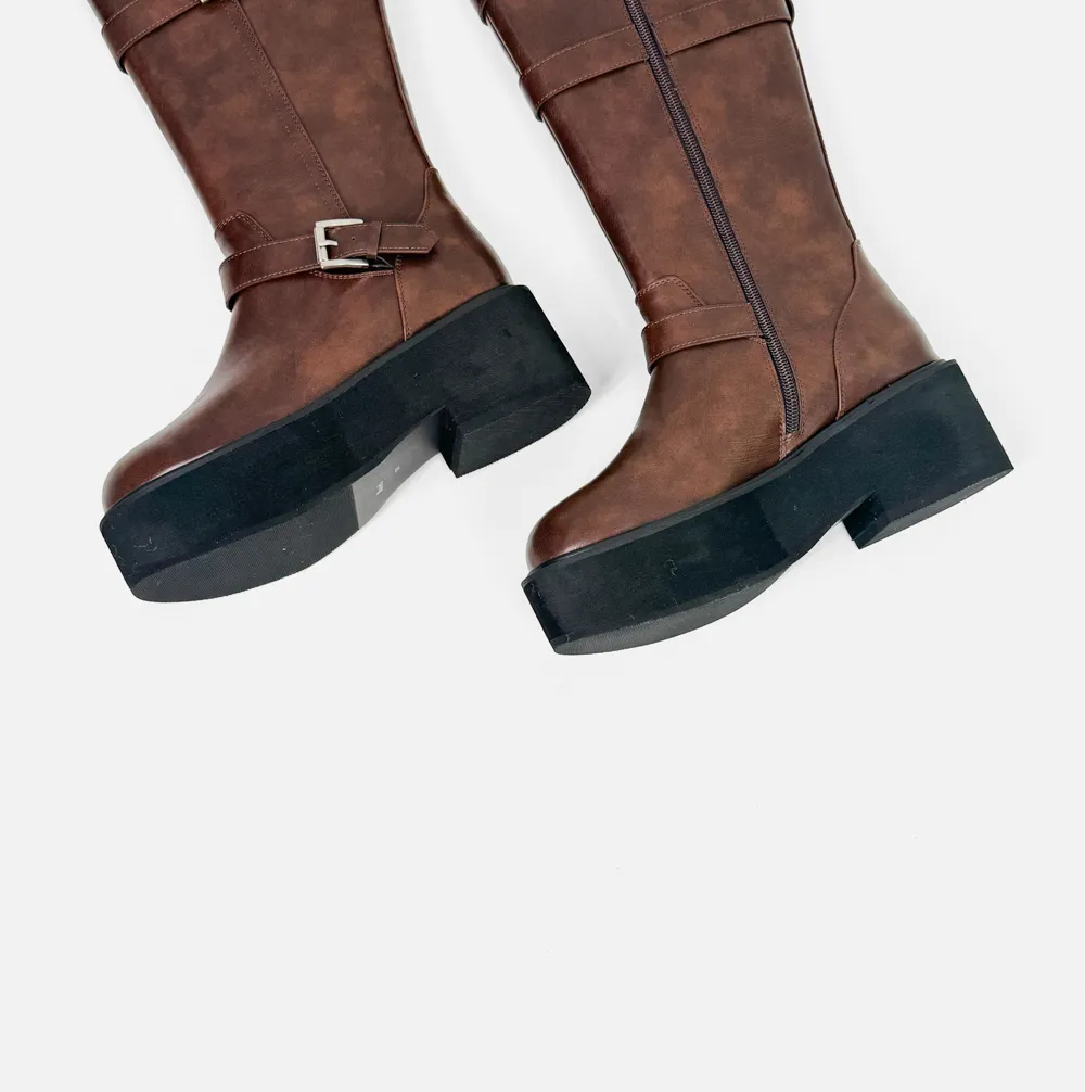 신발 화이트 색상 이미지-S1L29