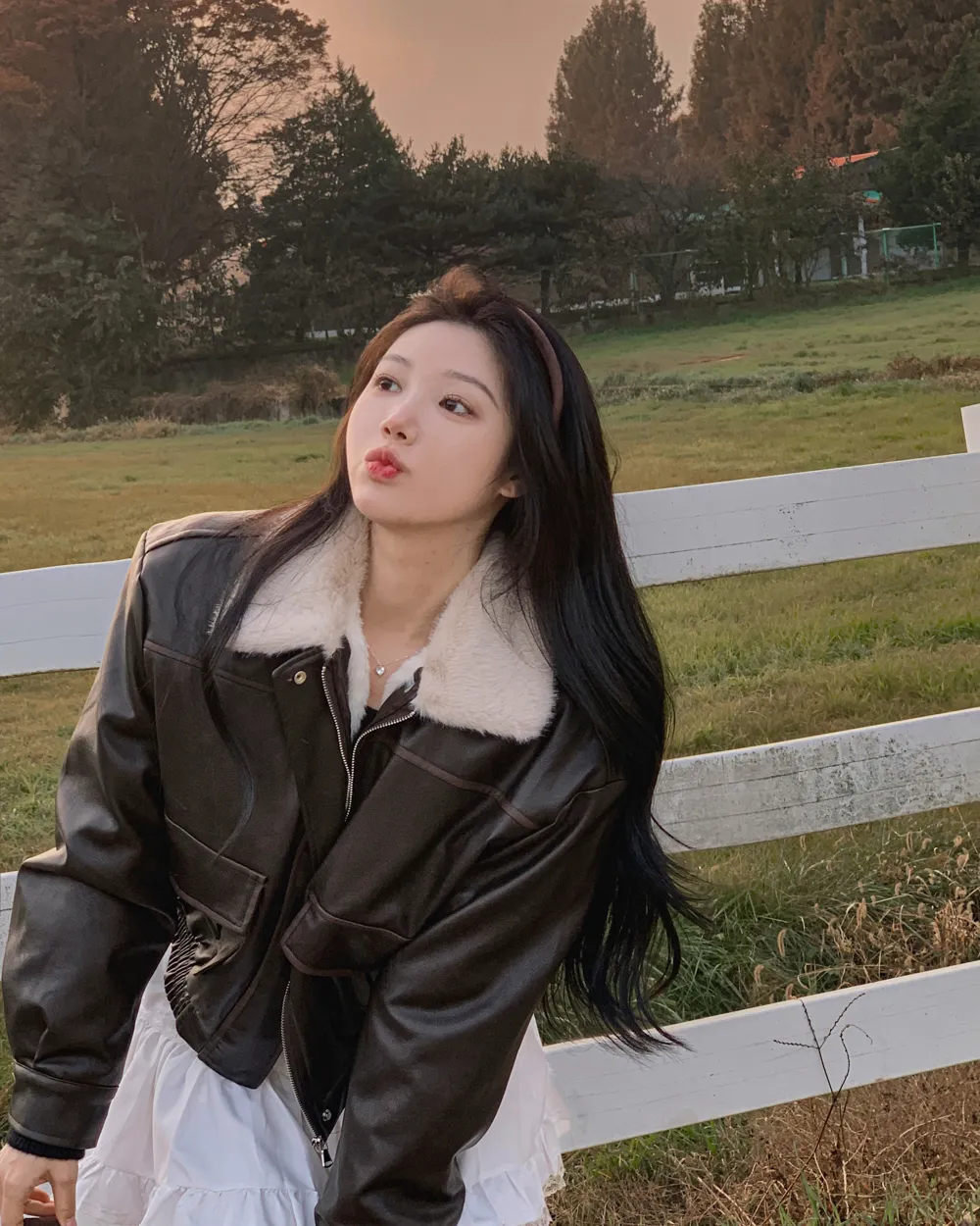 신발 모델 착용 이미지-S1L71