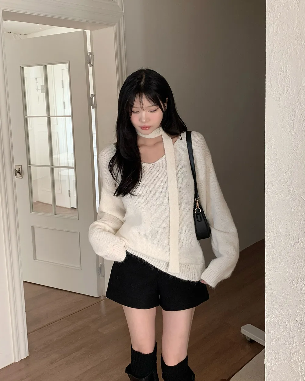 반바지 모델 착용 이미지-S3L8