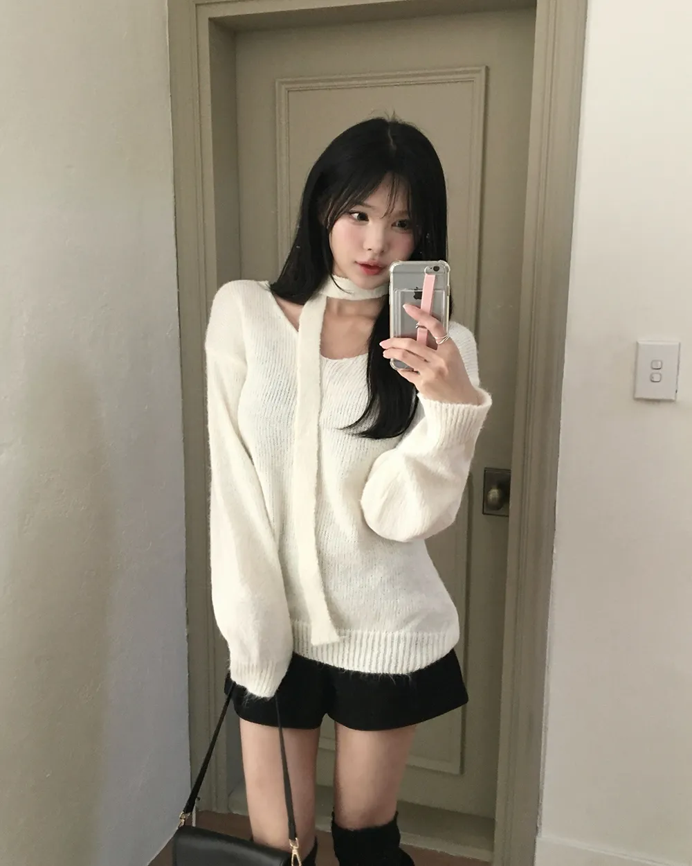 반바지 모델 착용 이미지-S3L10