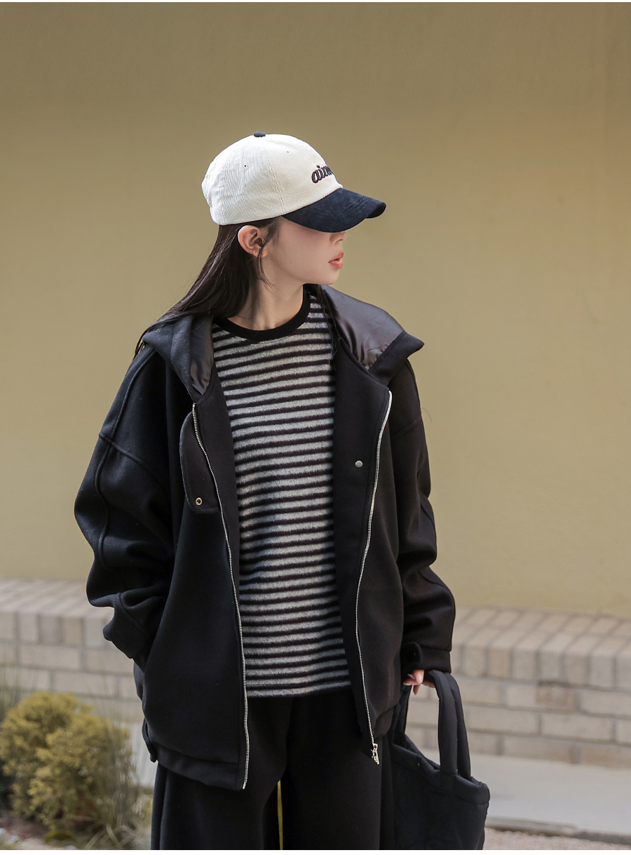 23区 フード付き黒ジャンパー 44 プラスフェニックス +phenix 【WEB・直営店限定】3-IN-1 HOODED JACKET