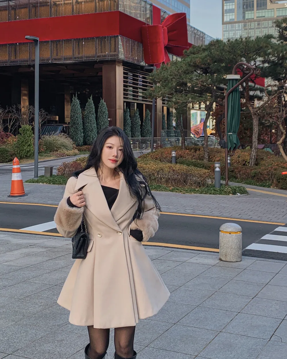 코트 모델 착용 이미지-S1L99