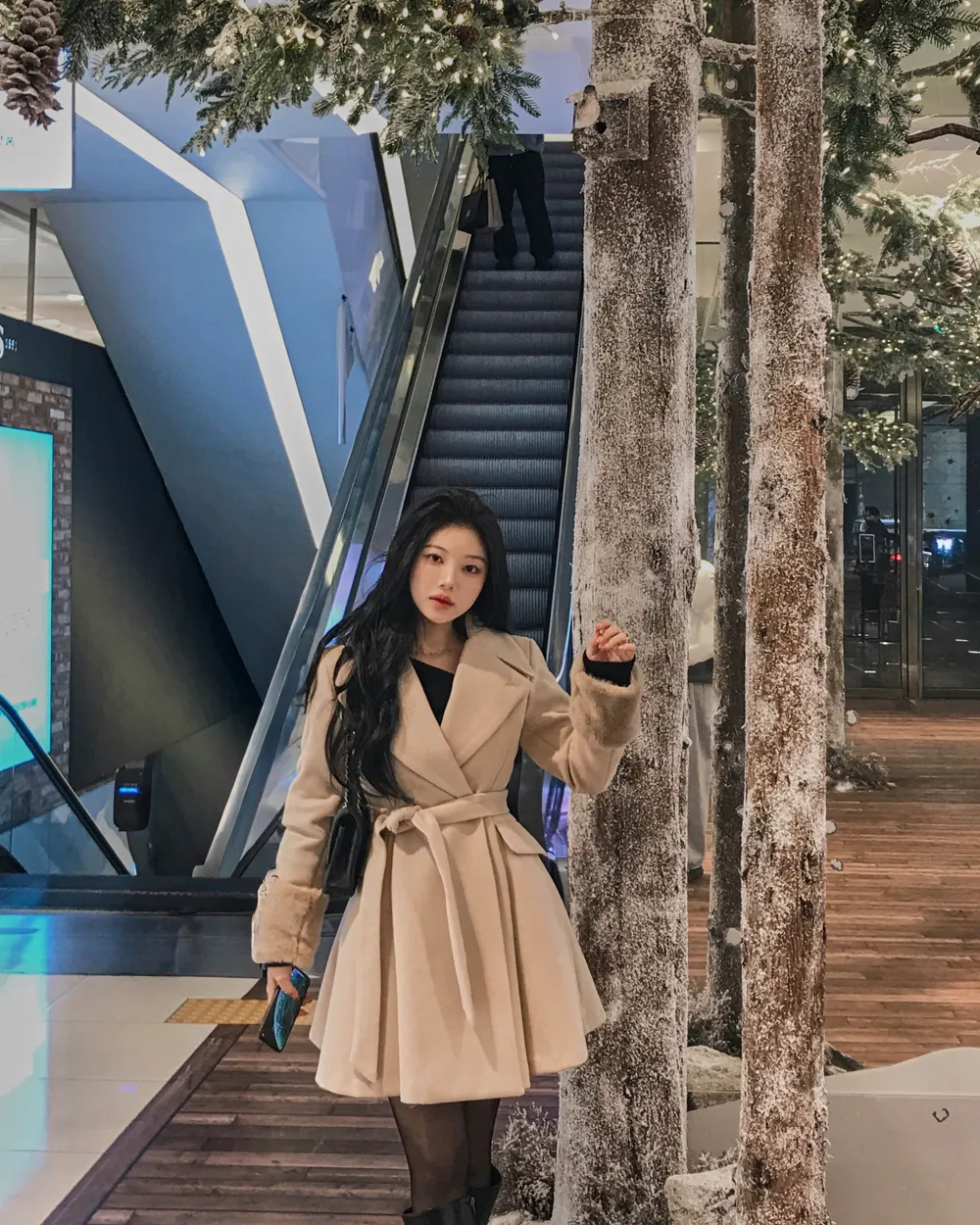 코트 모델 착용 이미지-S1L91