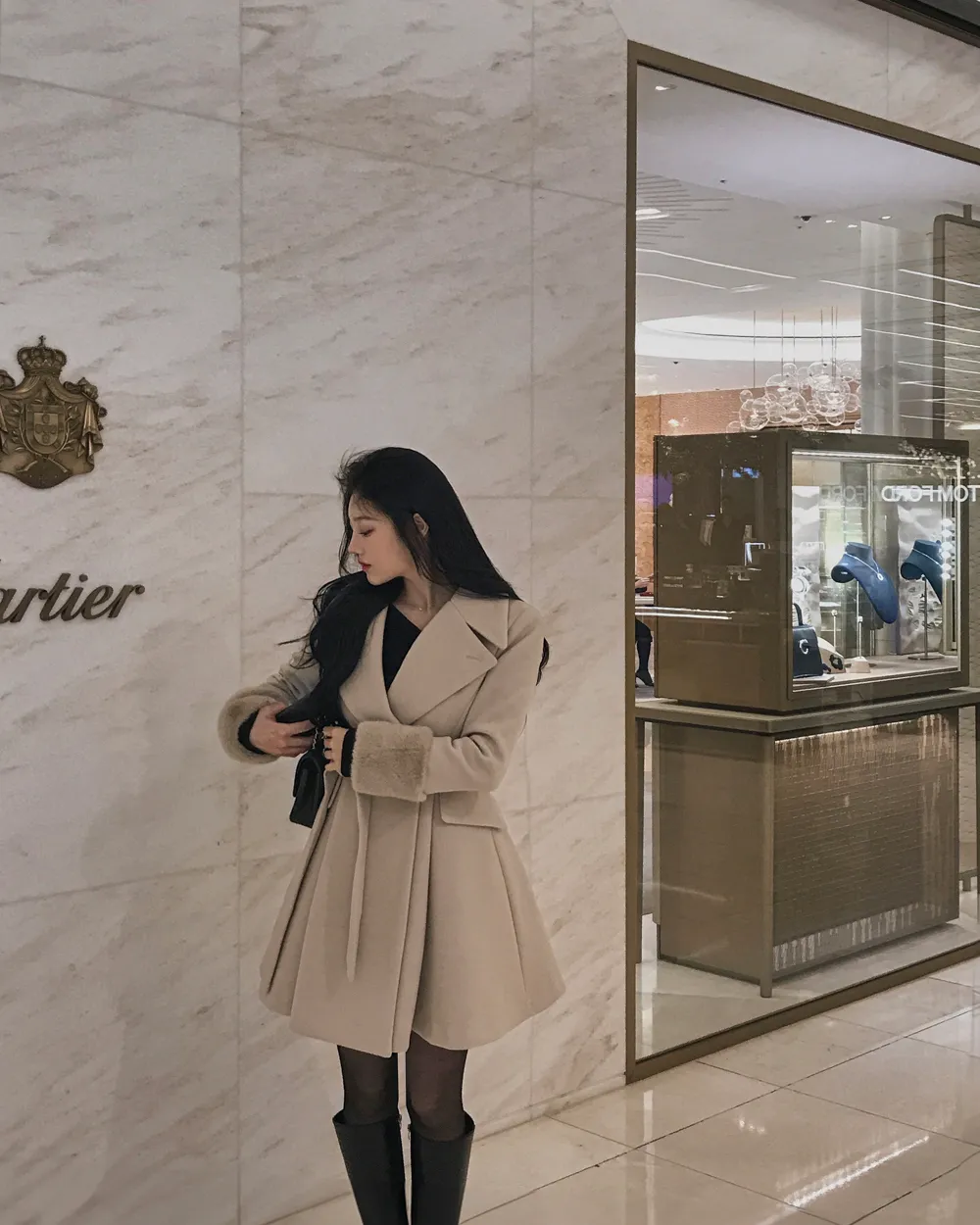 코트 모델 착용 이미지-S1L137