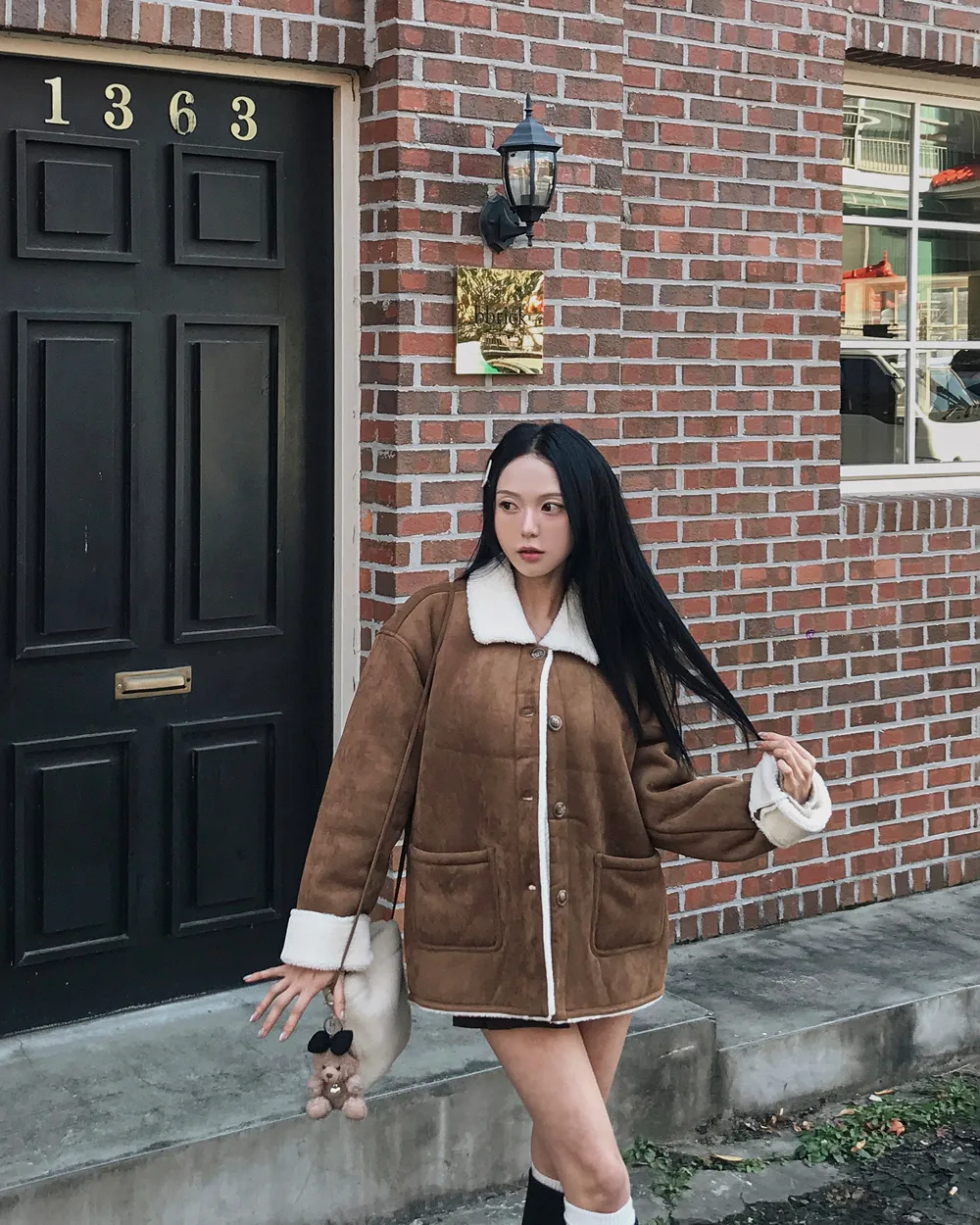 코트 모델 착용 이미지-S1L85