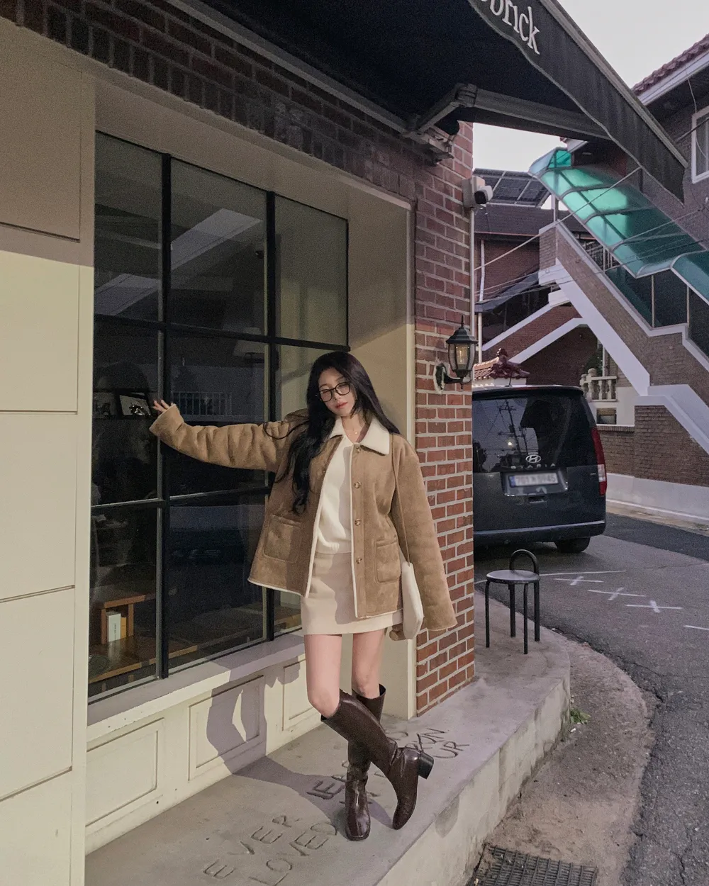 코트 모델 착용 이미지-S1L70