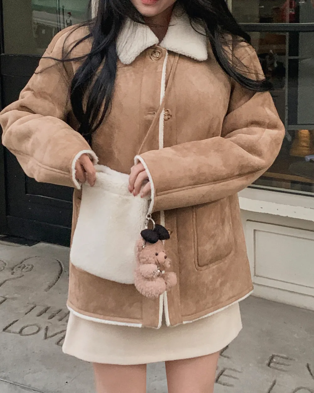 코트 모델 착용 이미지-S1L64