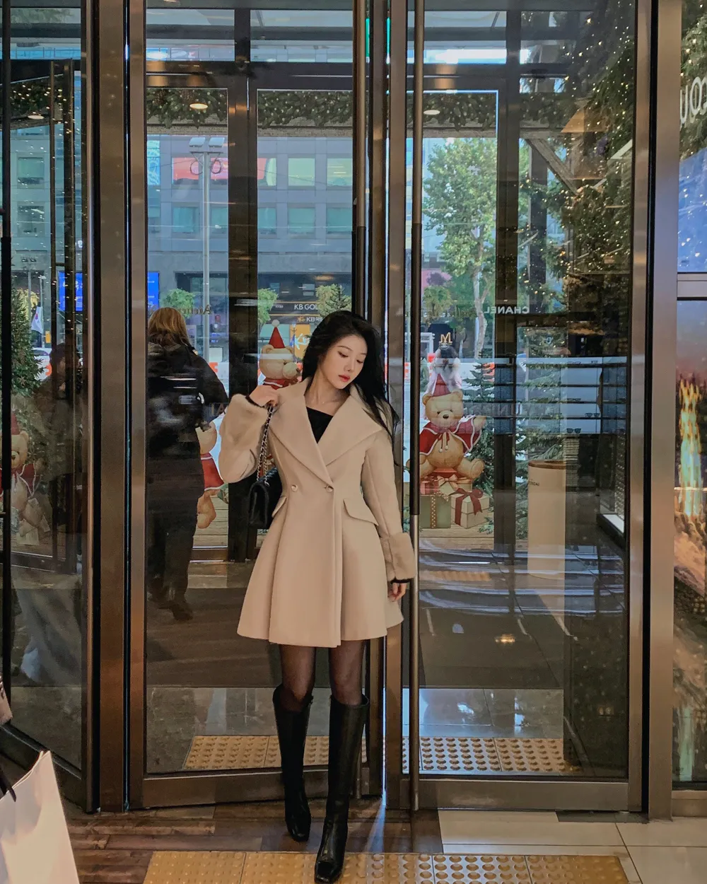 재킷 모델 착용 이미지-S1L67