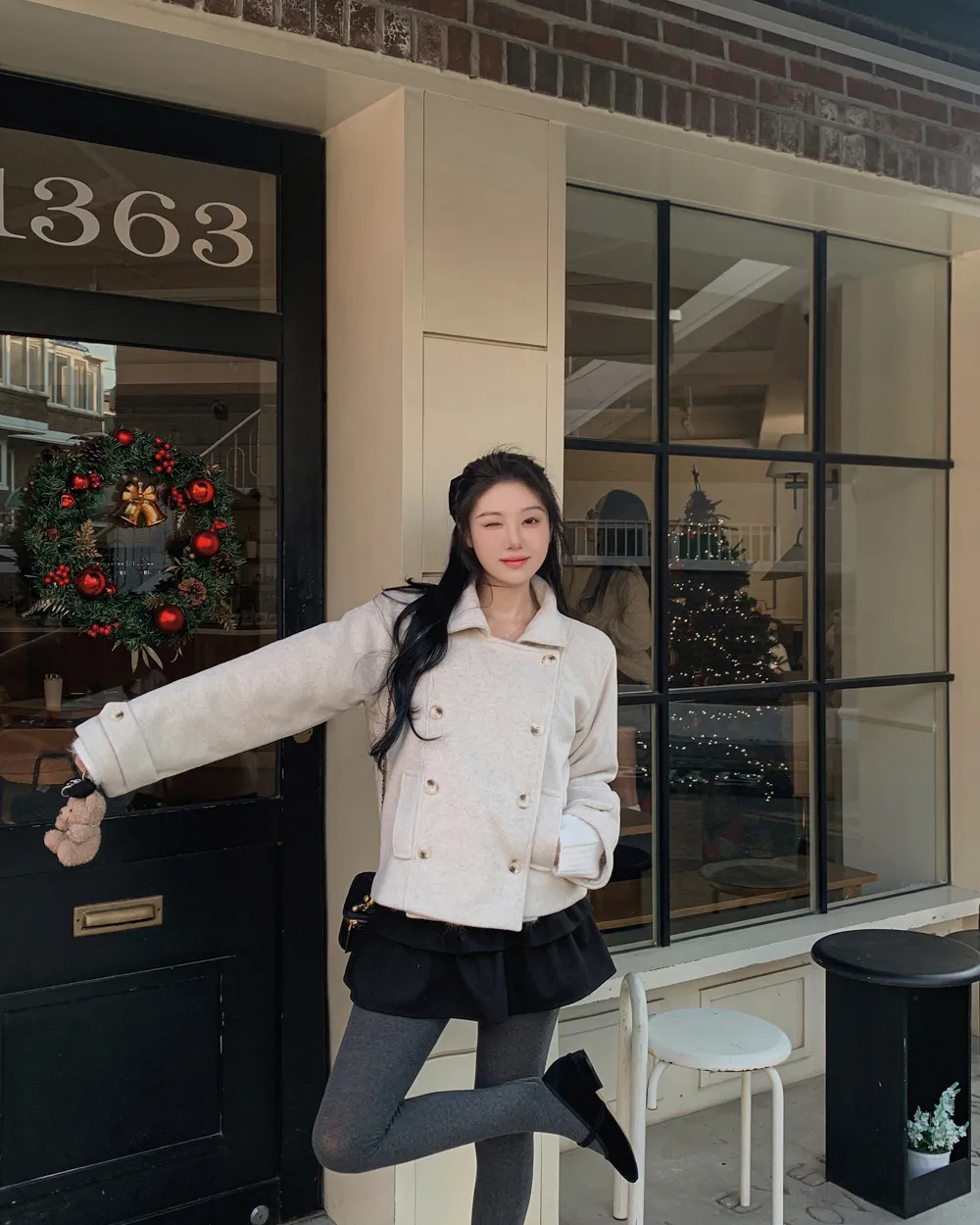 코트 모델 착용 이미지-S1L75