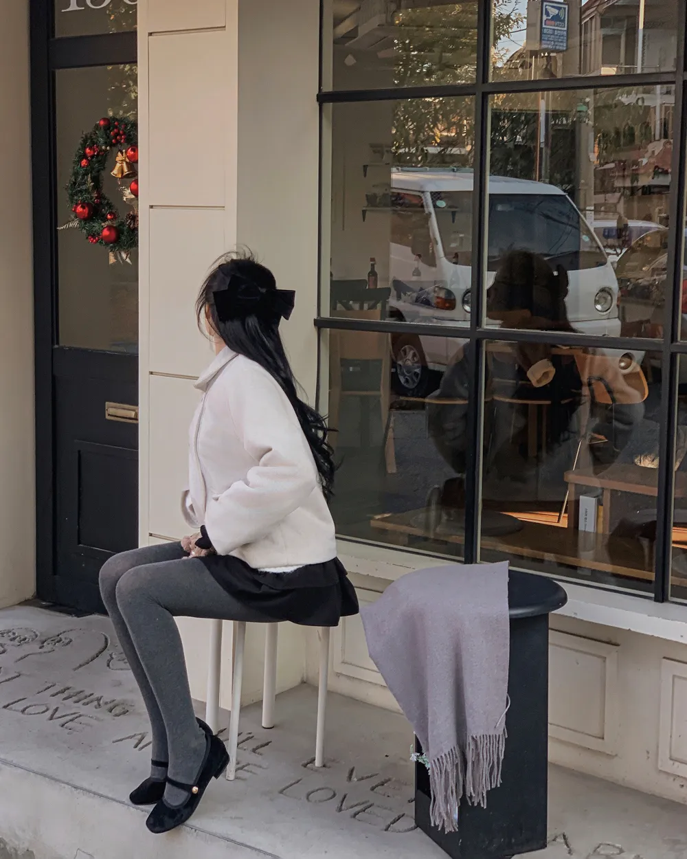 코트 모델 착용 이미지-S1L64