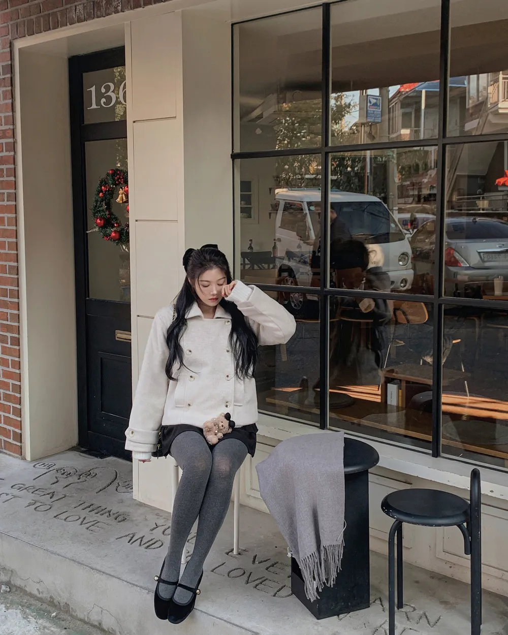 코트 모델 착용 이미지-S1L62