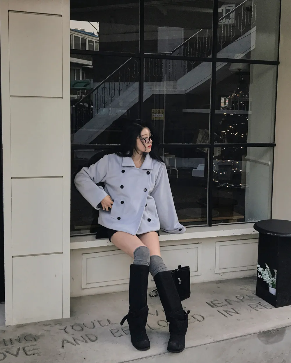 코트 모델 착용 이미지-S1L111