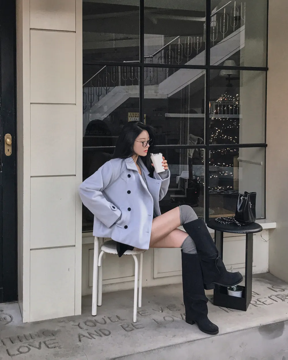 코트 모델 착용 이미지-S1L90