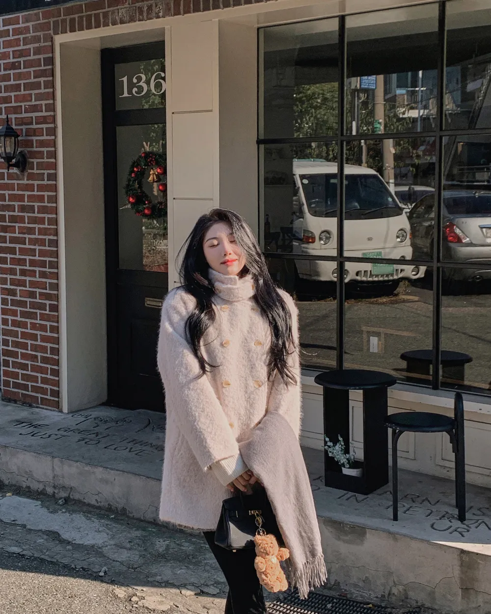 코트 모델 착용 이미지-S1L80