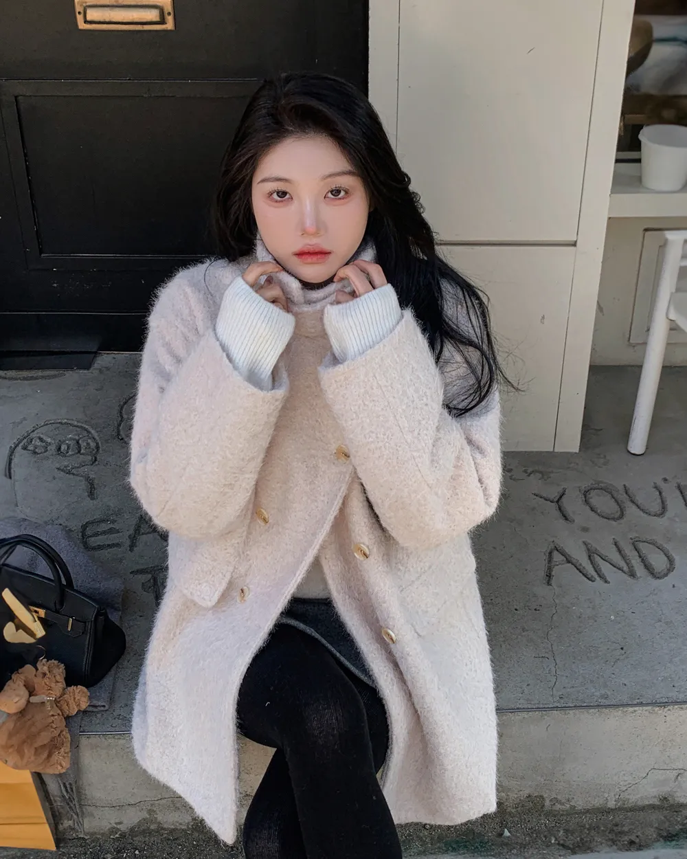 코트 모델 착용 이미지-S1L59