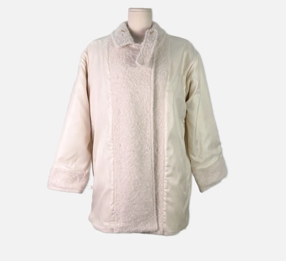 코트 크림 색상 이미지-S1L22