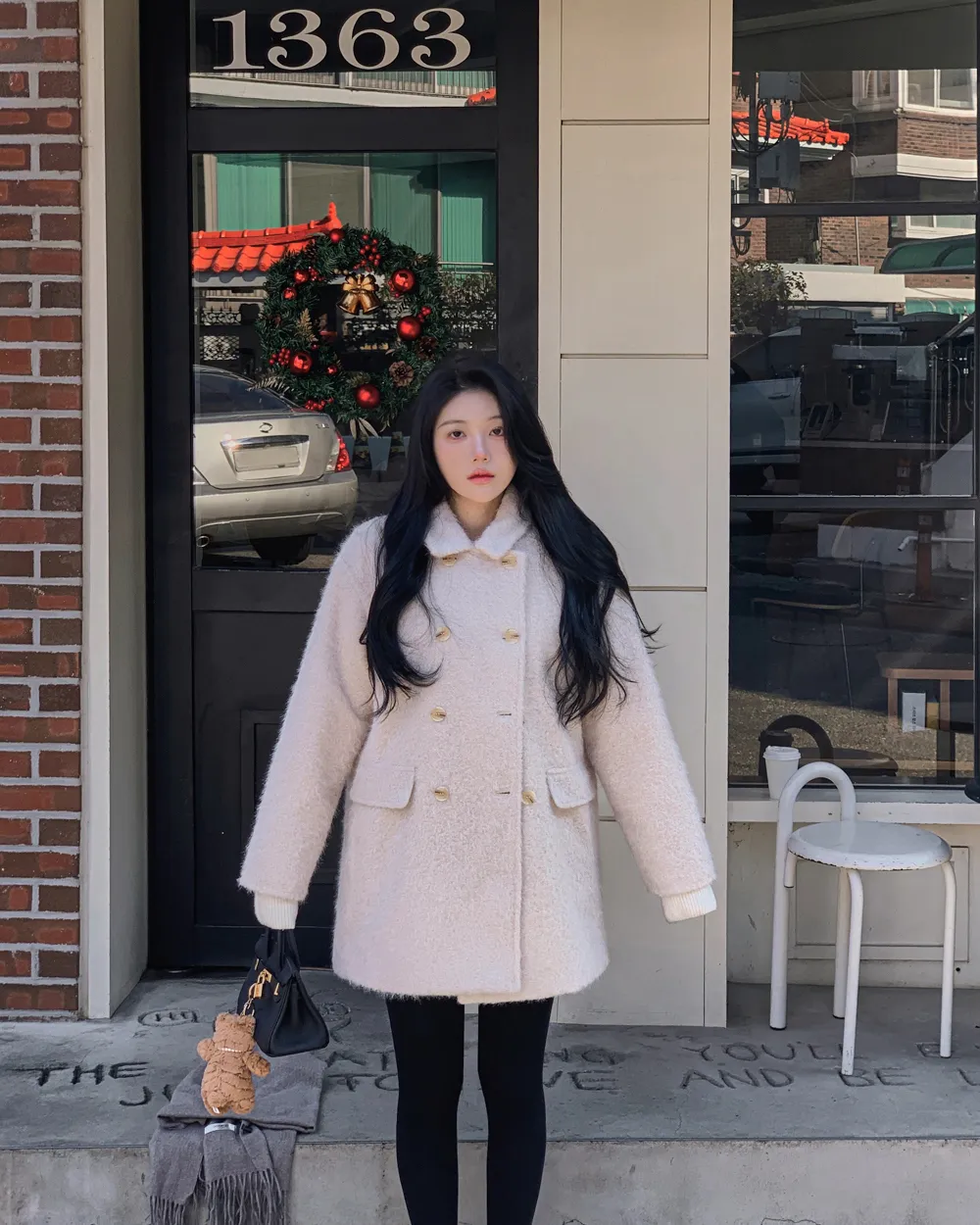 코트 모델 착용 이미지-S1L60