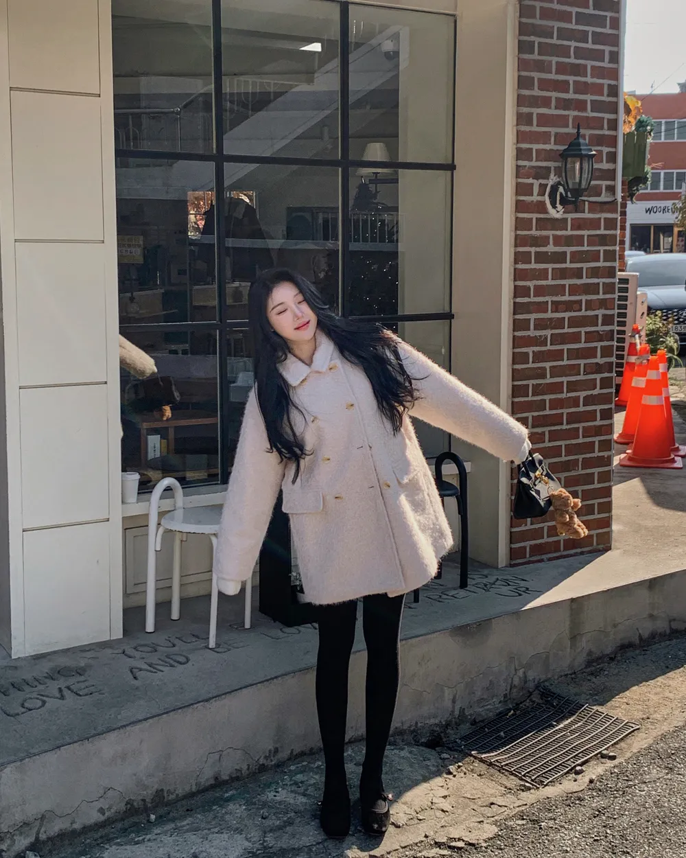 코트 모델 착용 이미지-S1L94