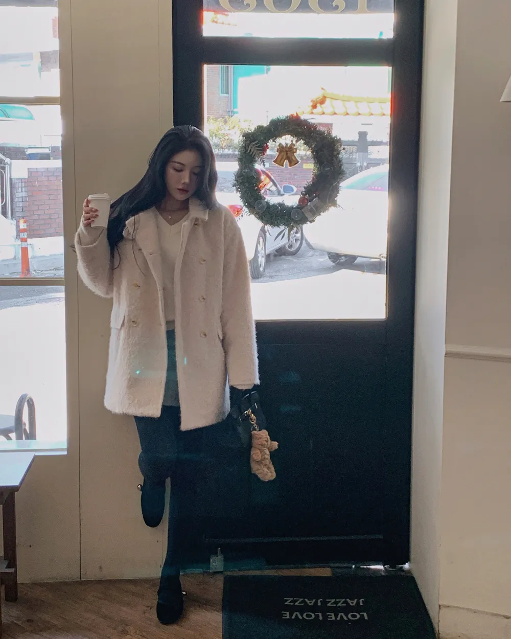 코트 모델 착용 이미지-S1L124