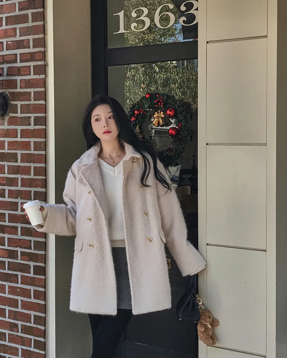 코트 모델 착용 이미지-S1L68