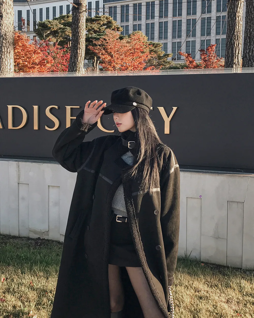 코트 모델 착용 이미지-S2L69