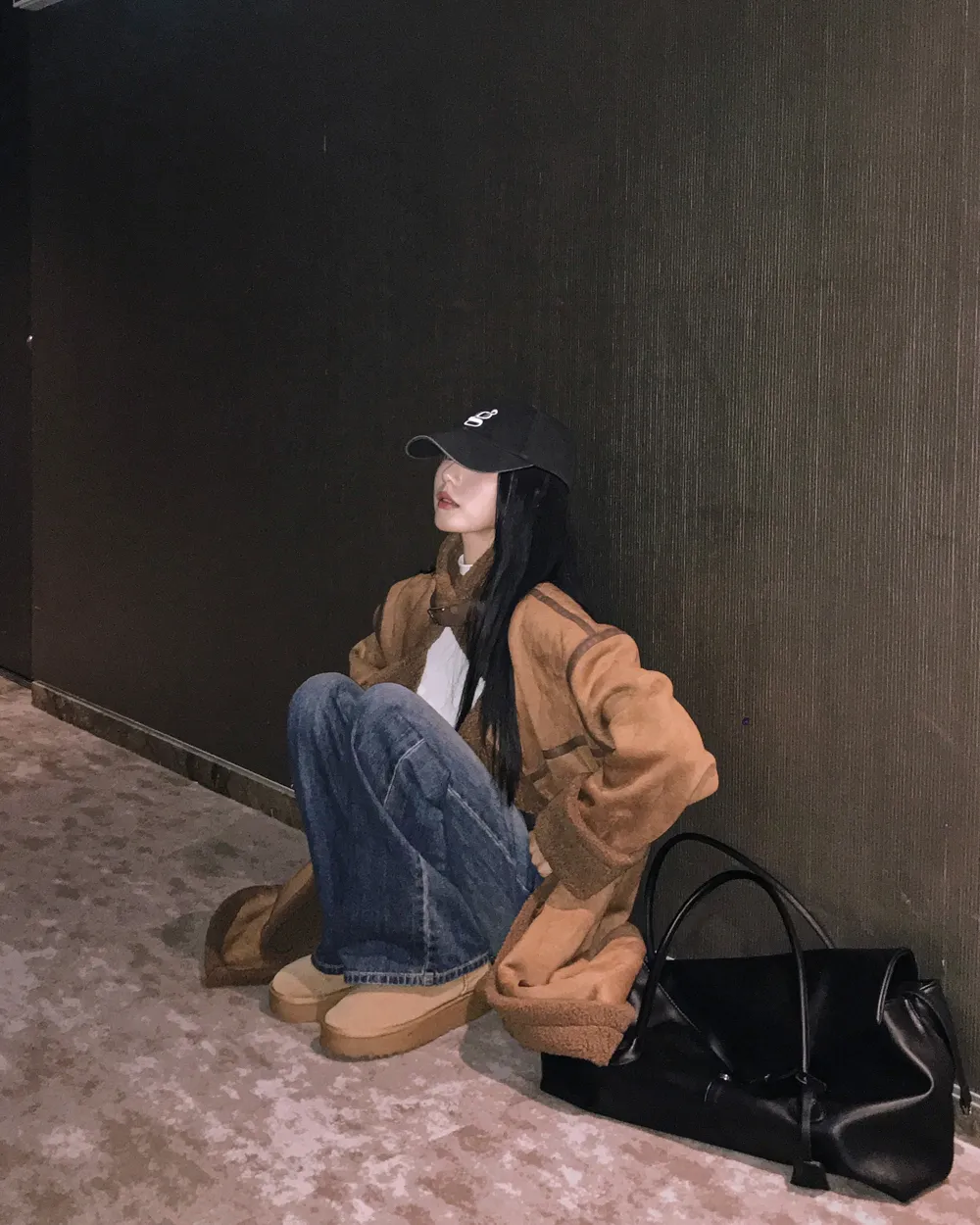 코트 모델 착용 이미지-S2L59