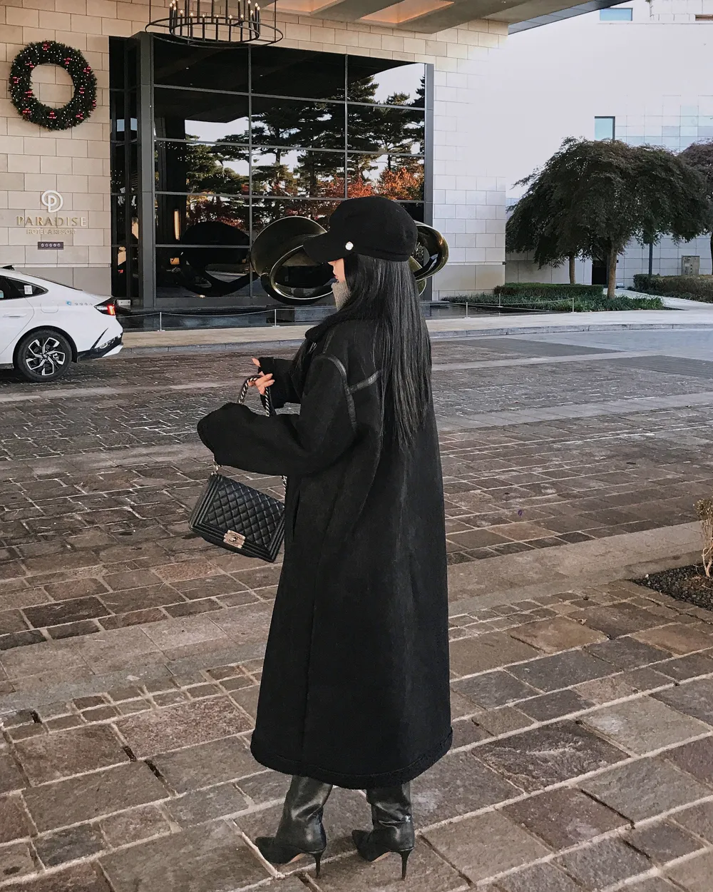 코트 모델 착용 이미지-S2L75