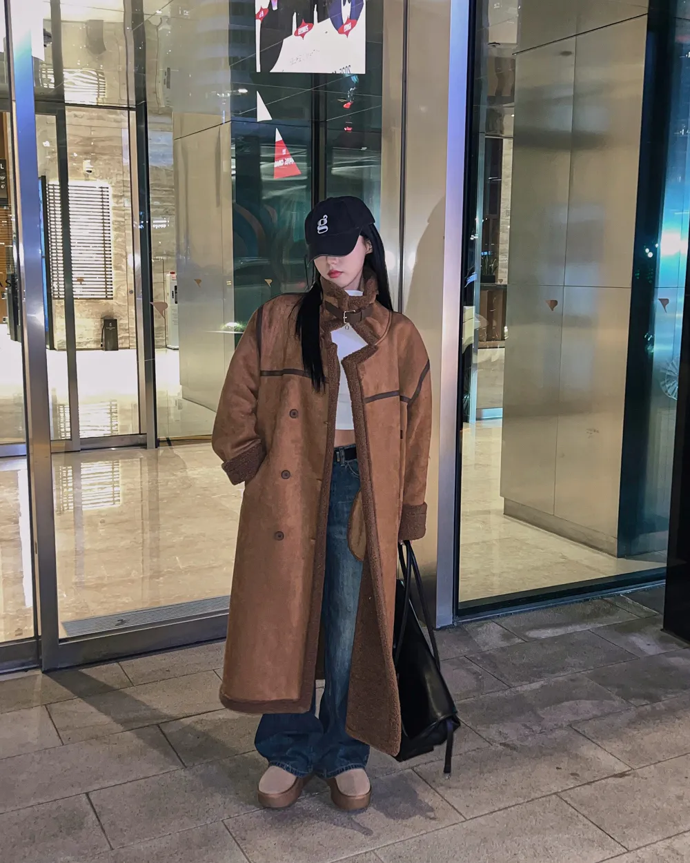 코트 모델 착용 이미지-S2L49