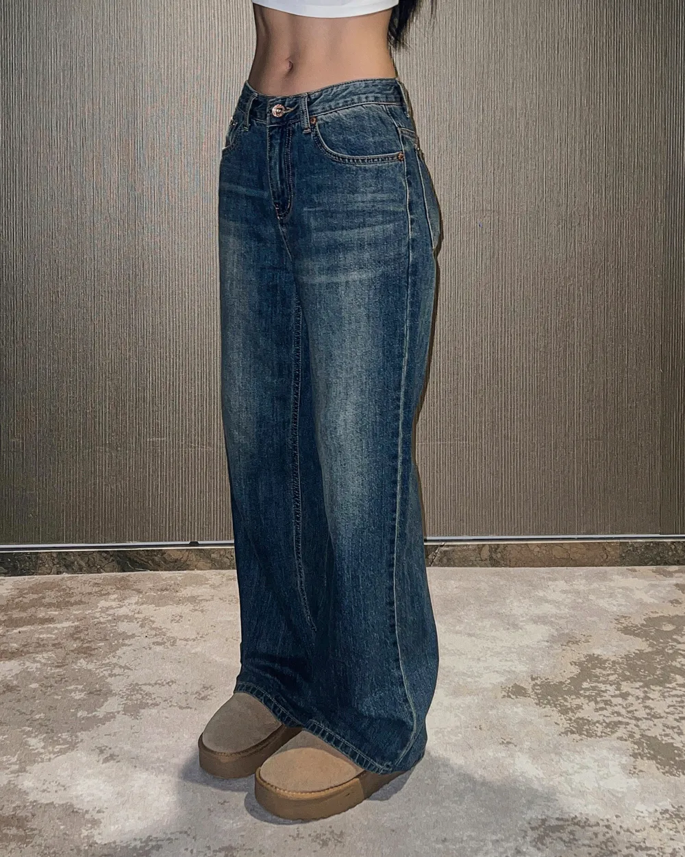 코트 모델 착용 이미지-S2L50