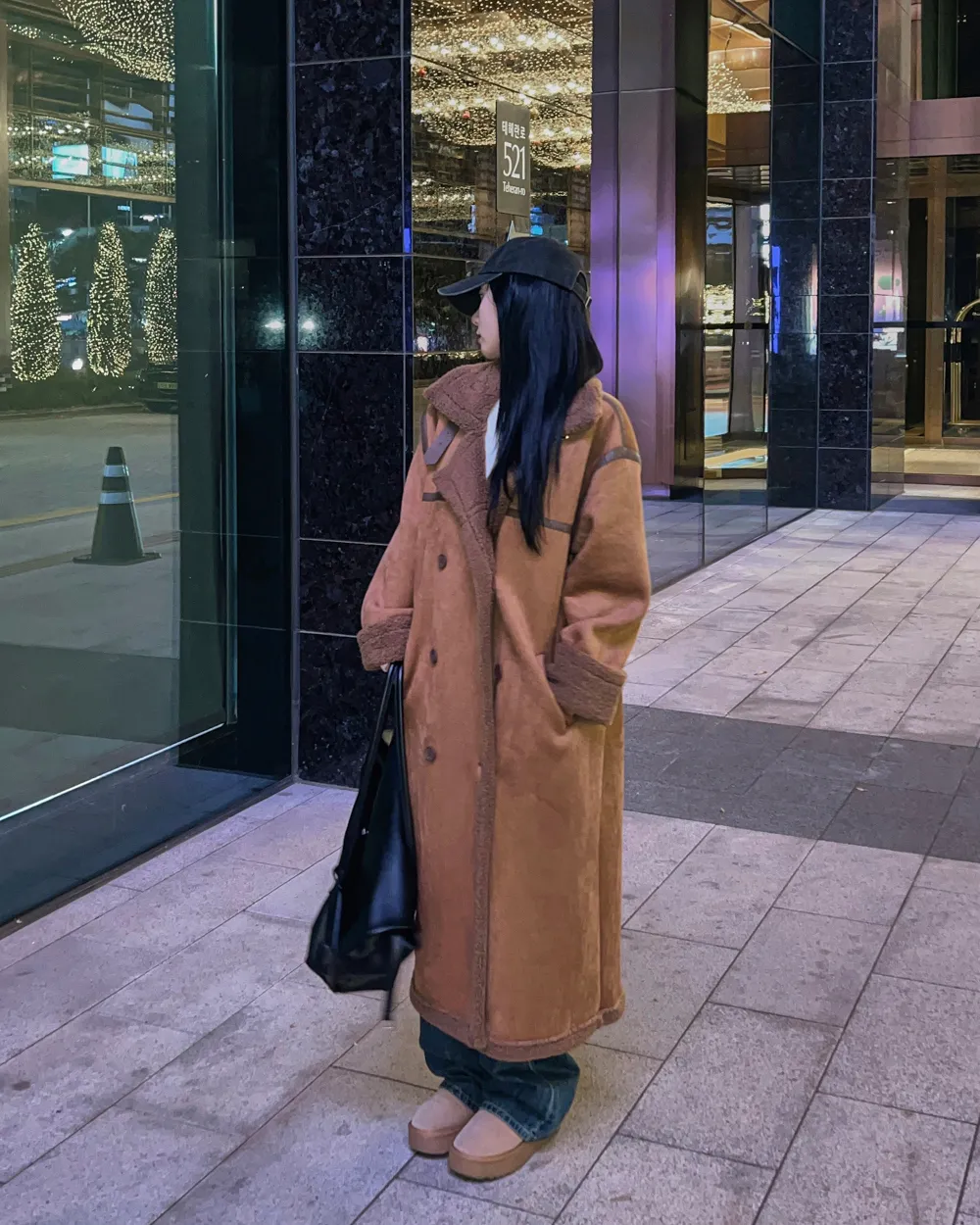 코트 모델 착용 이미지-S2L52