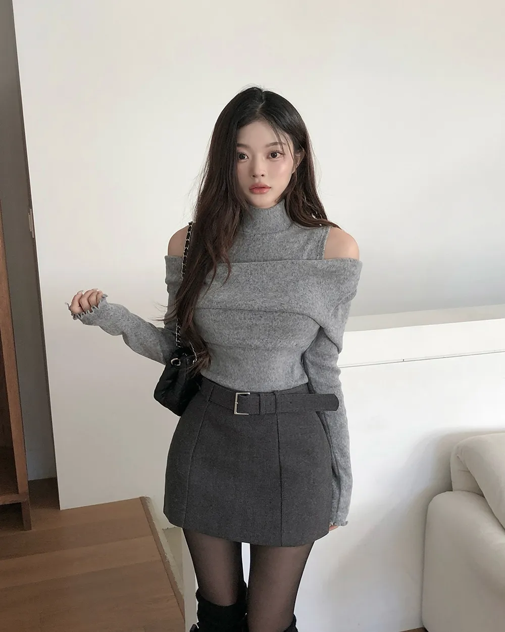 미니 스커트 모델 착용 이미지-S3L6