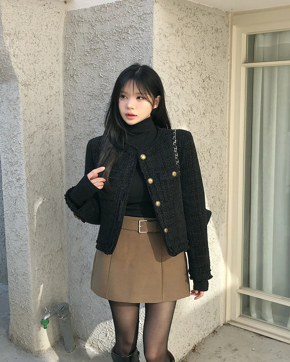 미니 스커트 모델 착용 이미지-S2L15