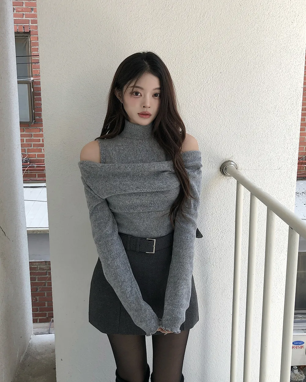 미니 스커트 모델 착용 이미지-S3L11