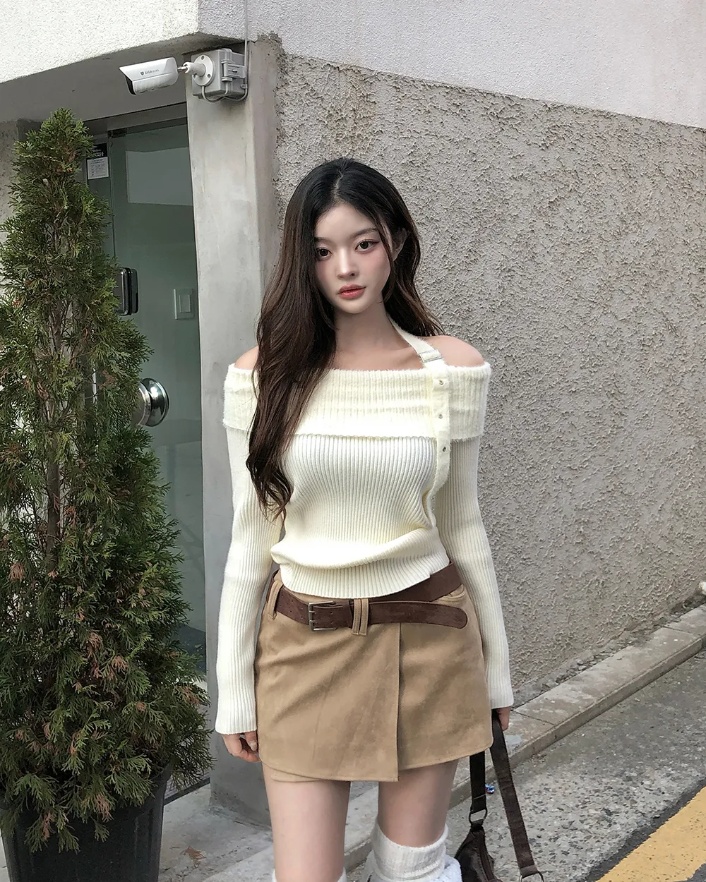 미니 스커트 모델 착용 이미지-S3L13