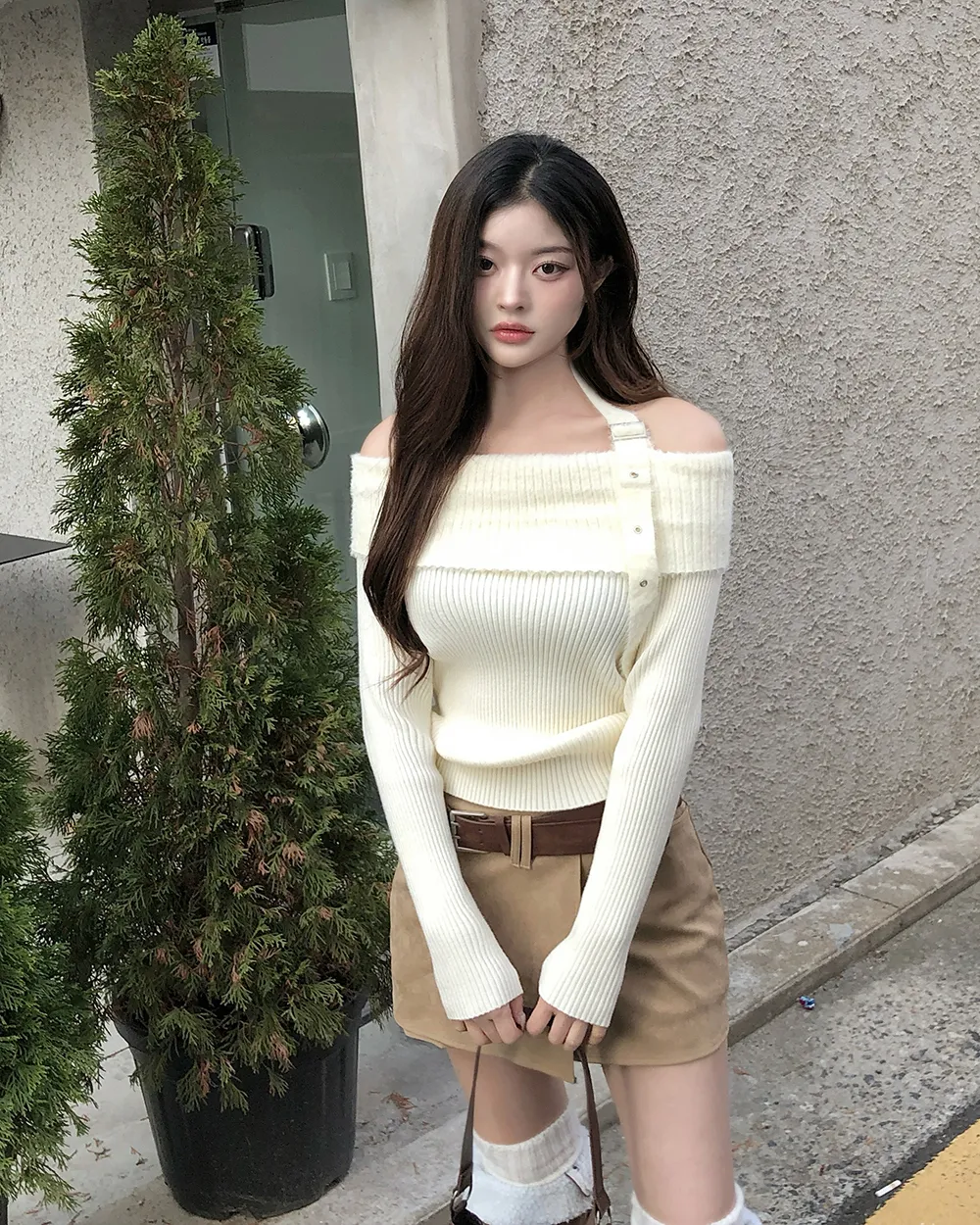 미니 스커트 모델 착용 이미지-S3L17