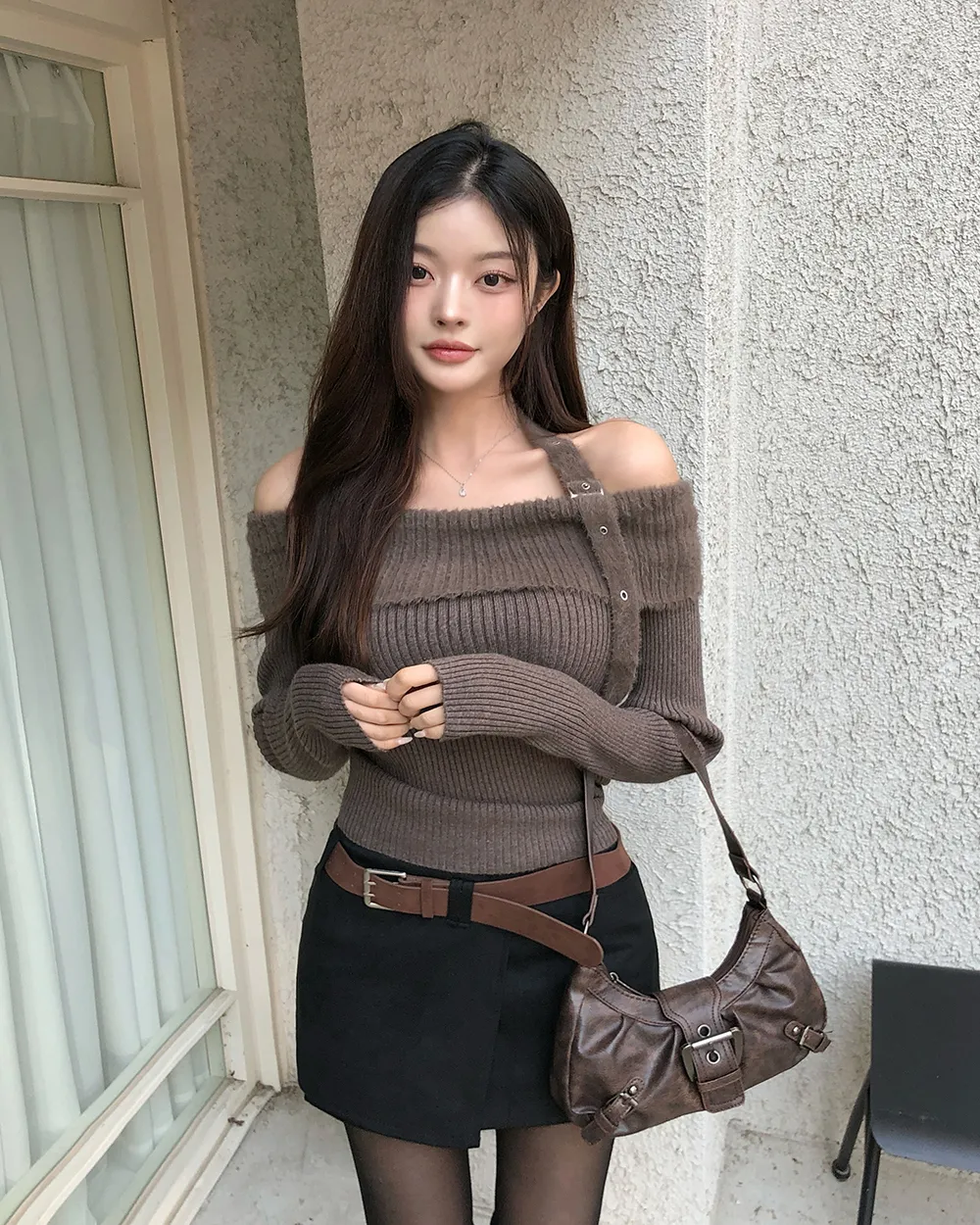 미니 스커트 모델 착용 이미지-S3L24