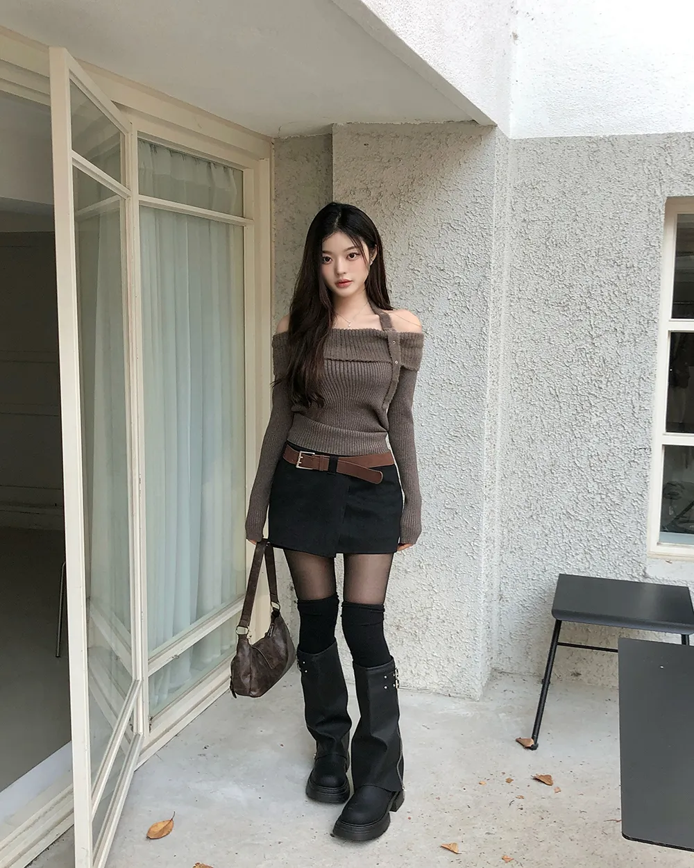 미니 스커트 모델 착용 이미지-S3L23