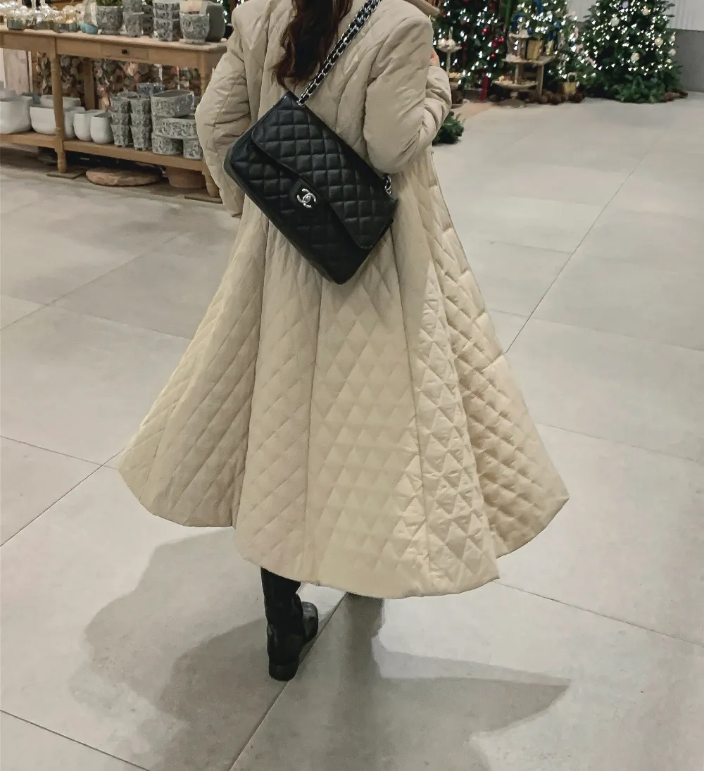 드레스 모델 착용 이미지-S2L15