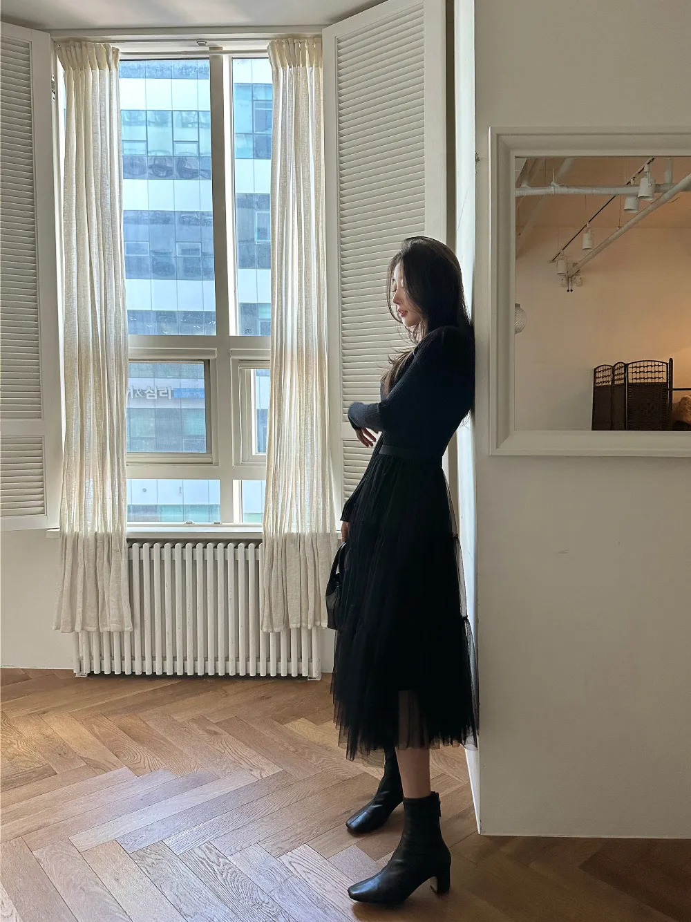 드레스 모델 착용 이미지-S4L25