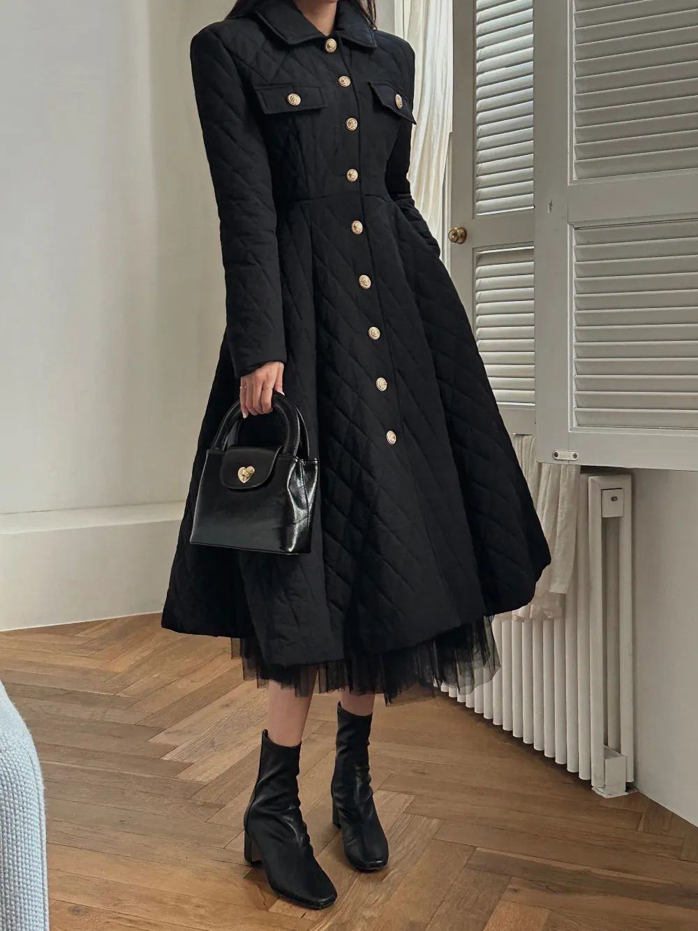 드레스 모델 착용 이미지-S4L4