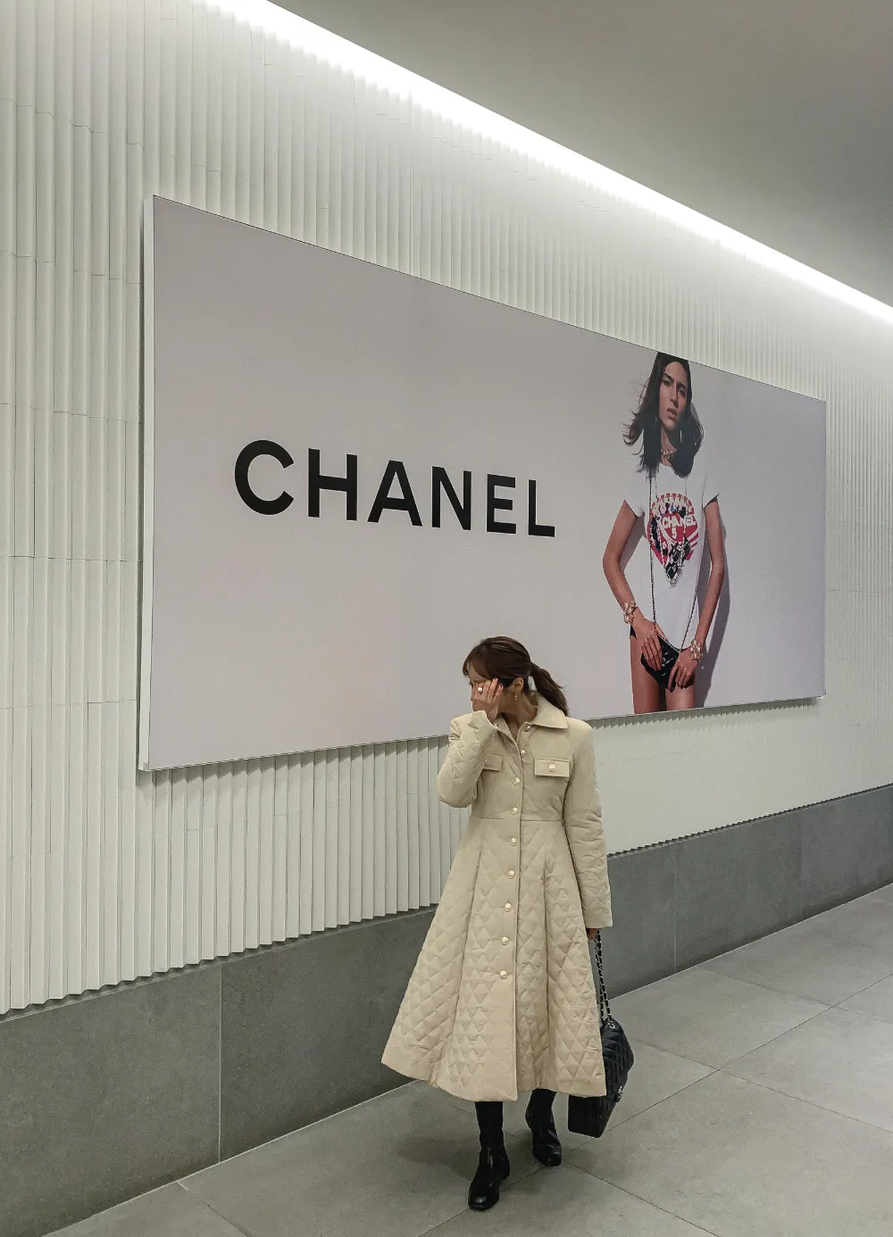 드레스 모델 착용 이미지-S2L32