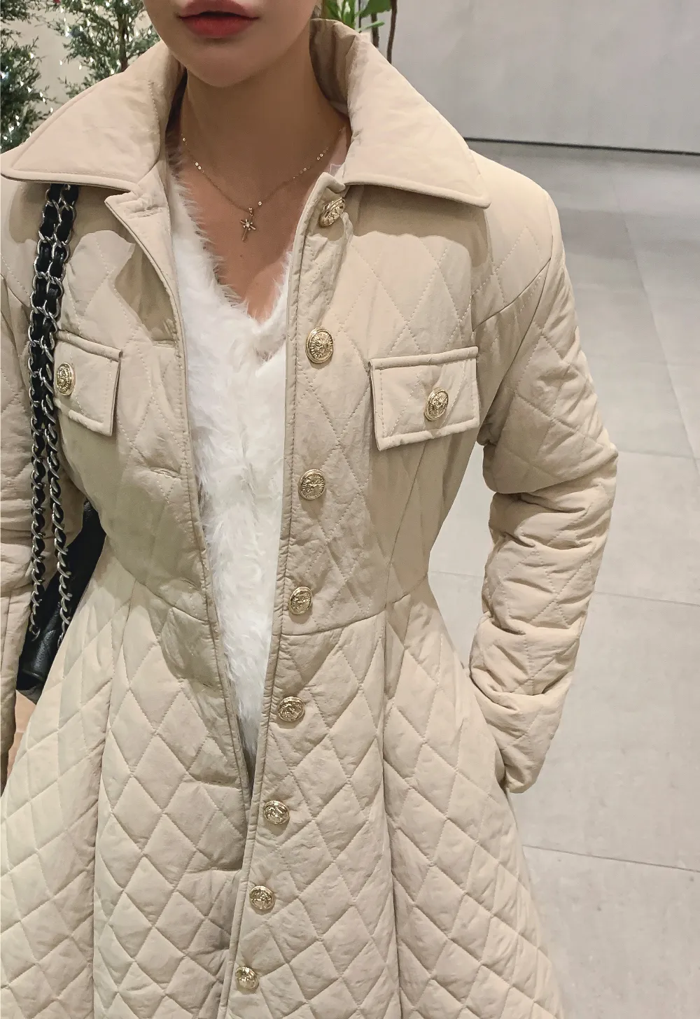 드레스 모델 착용 이미지-S2L38