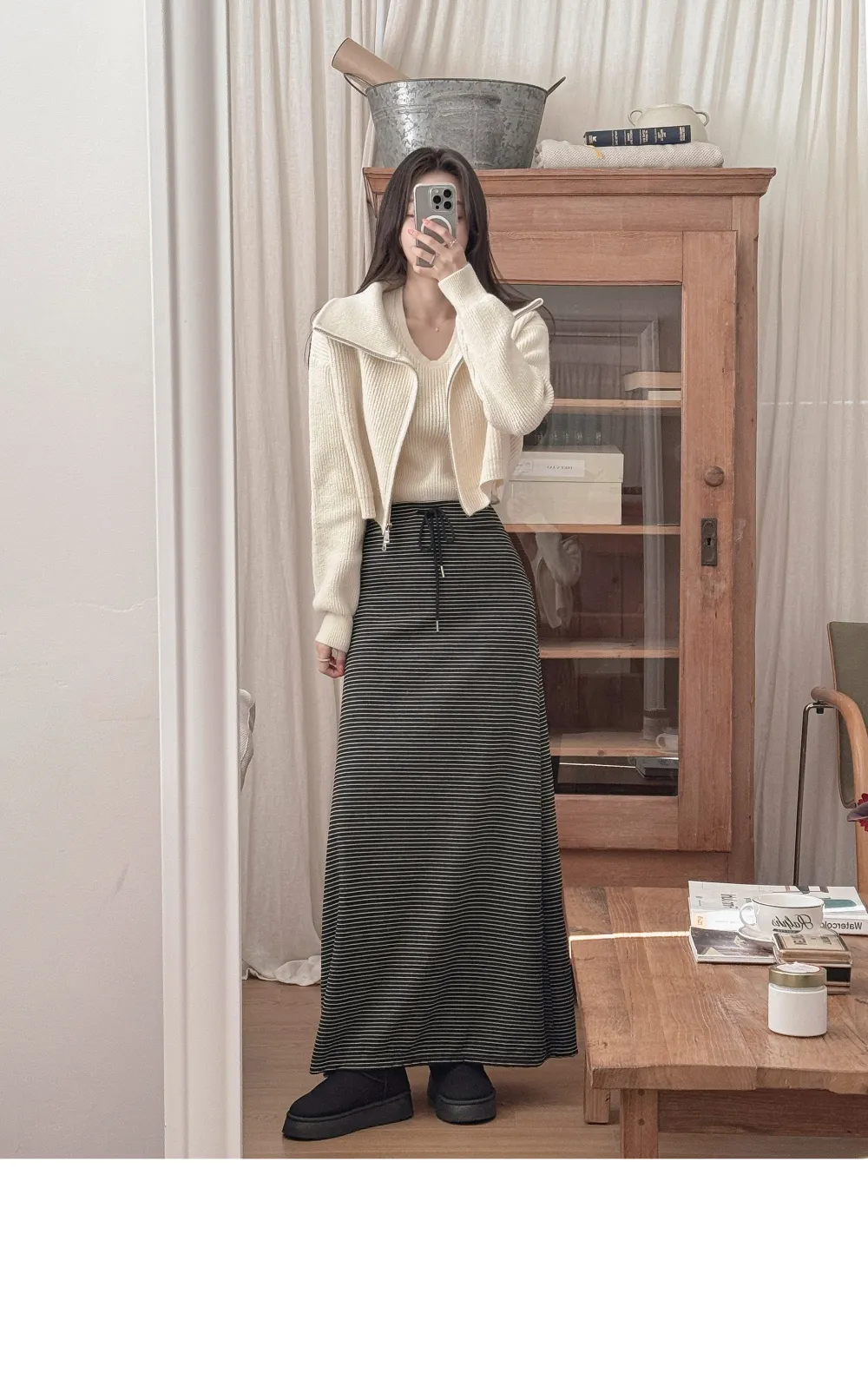 롱 스커트 모델 착용 이미지-S3L35