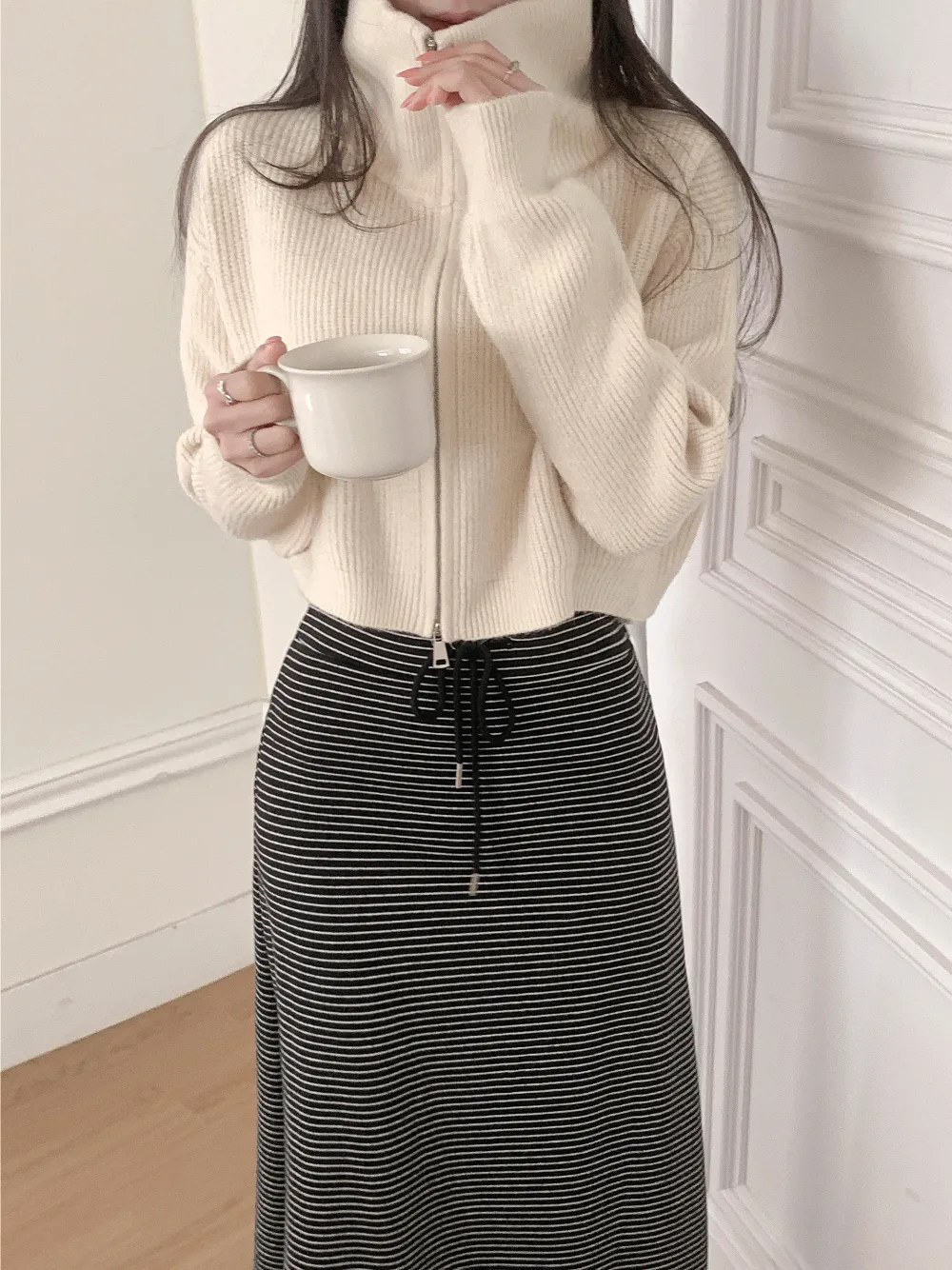 롱 스커트 모델 착용 이미지-S3L56