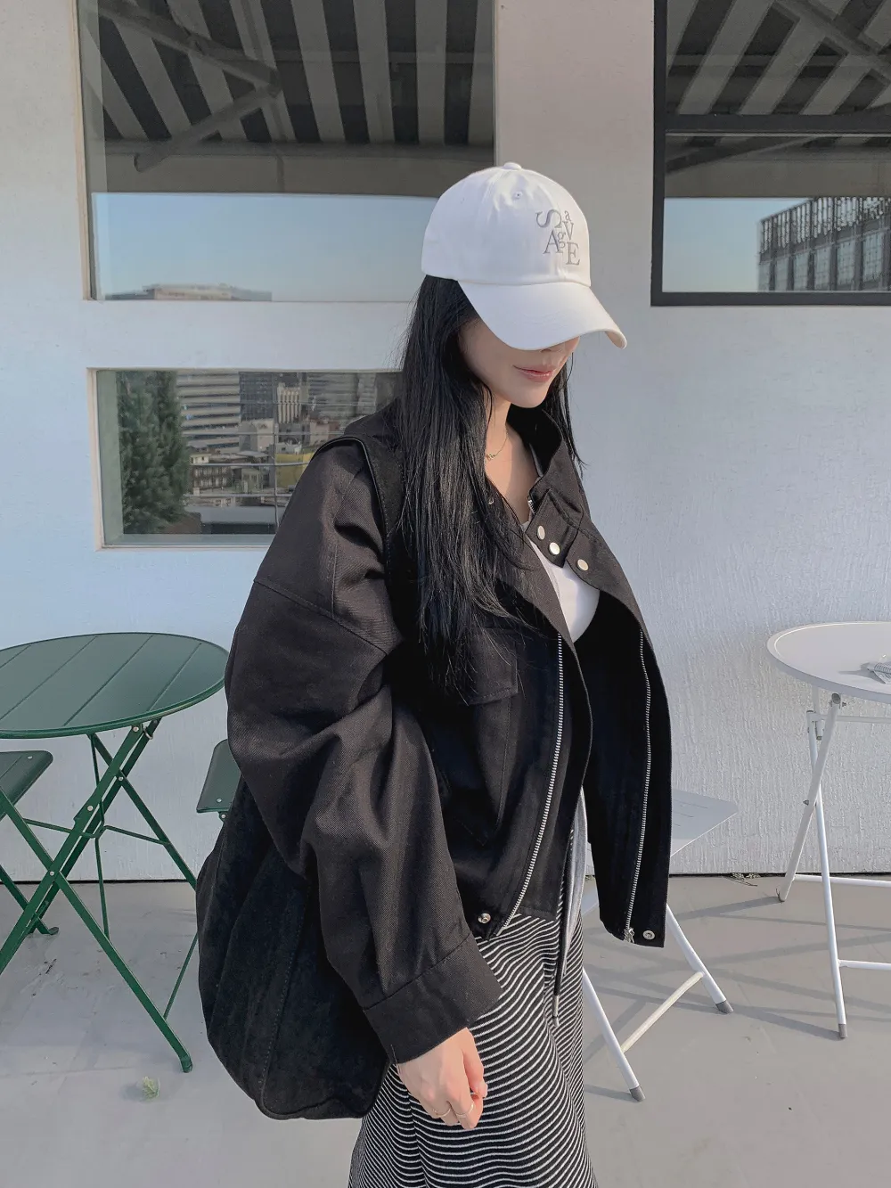 롱 스커트 모델 착용 이미지-S1L35