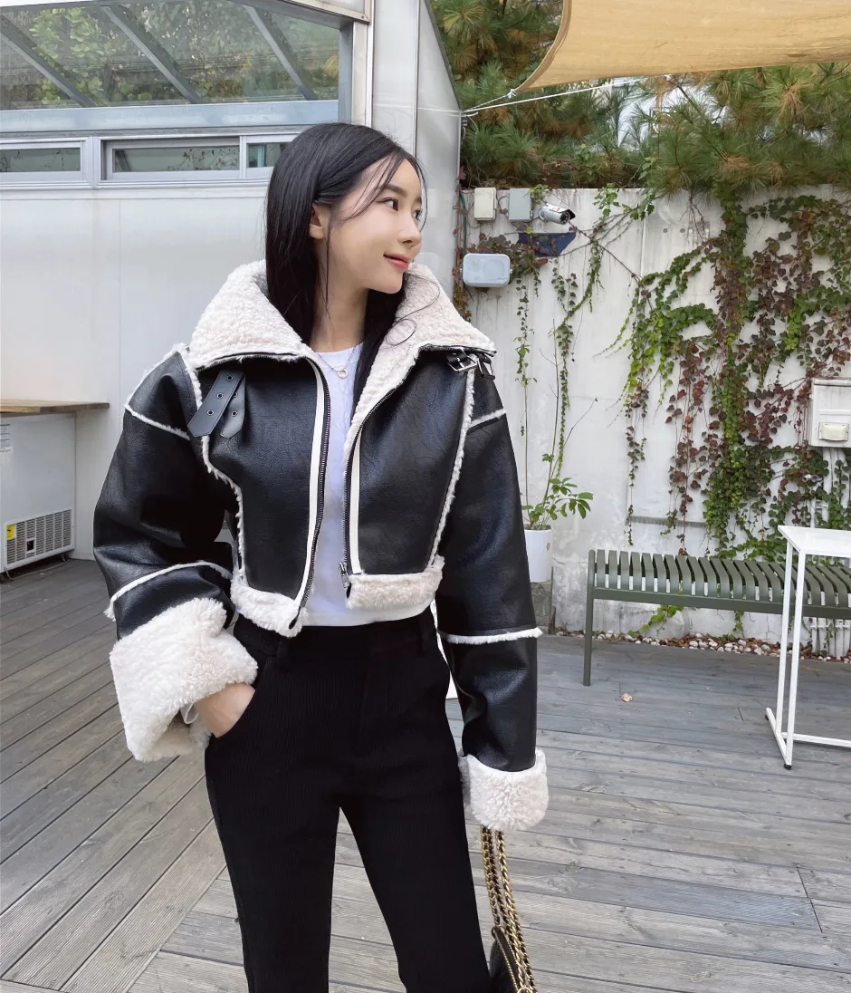 재킷 모델 착용 이미지-S1L16