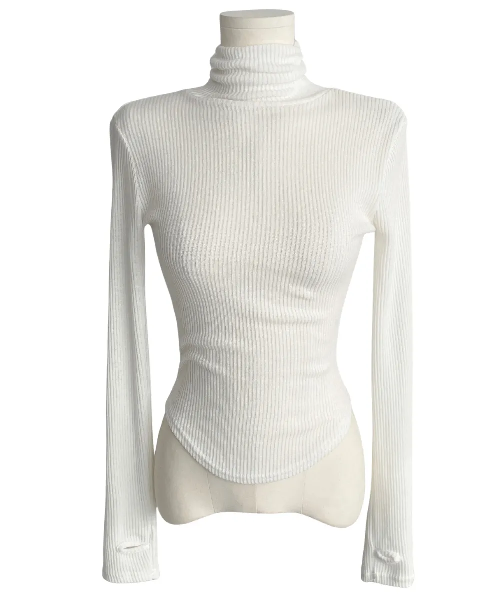 긴팔 티셔츠 화이트 색상 이미지-S2L68