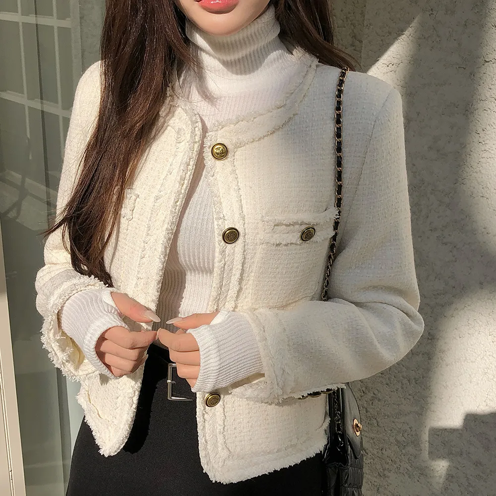 긴팔 티셔츠 모델 착용 이미지-S2L48