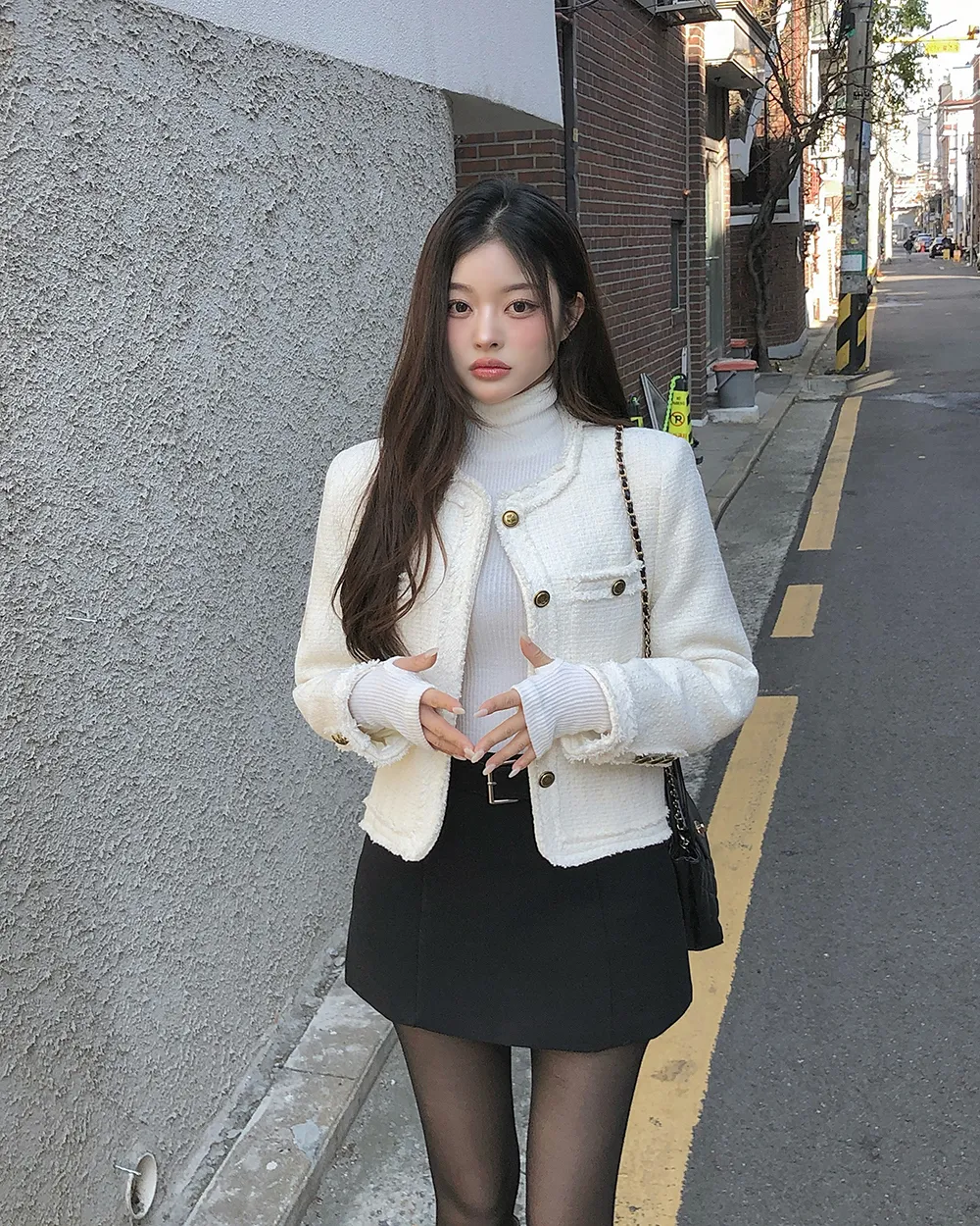 긴팔 티셔츠 모델 착용 이미지-S2L33